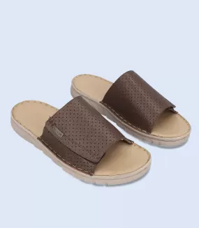 BM3886-BROWN-Men Comfort Slipper